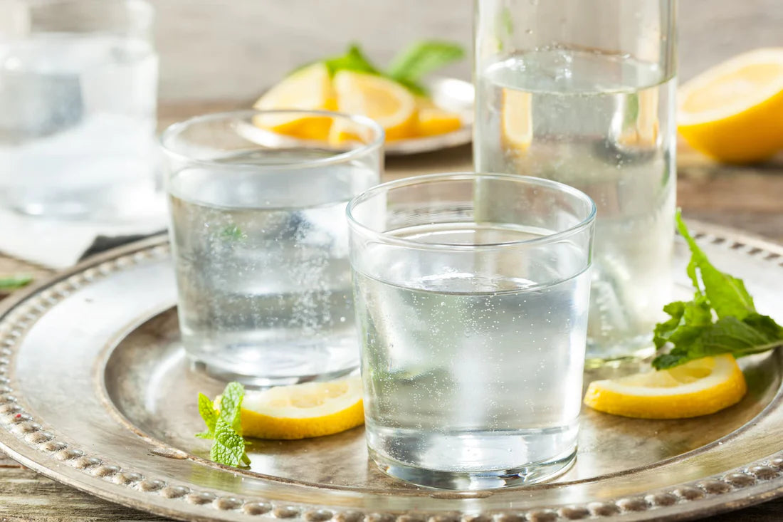 5 Surprising Benefits of Drinking Sparkling Water